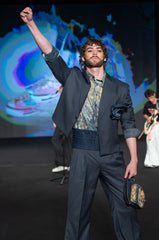 MINI CARRIEL AZUL CON MANCHAS AURA