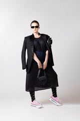 VESTIDO MALLA NEGRO CORTE TIPO CONCHO