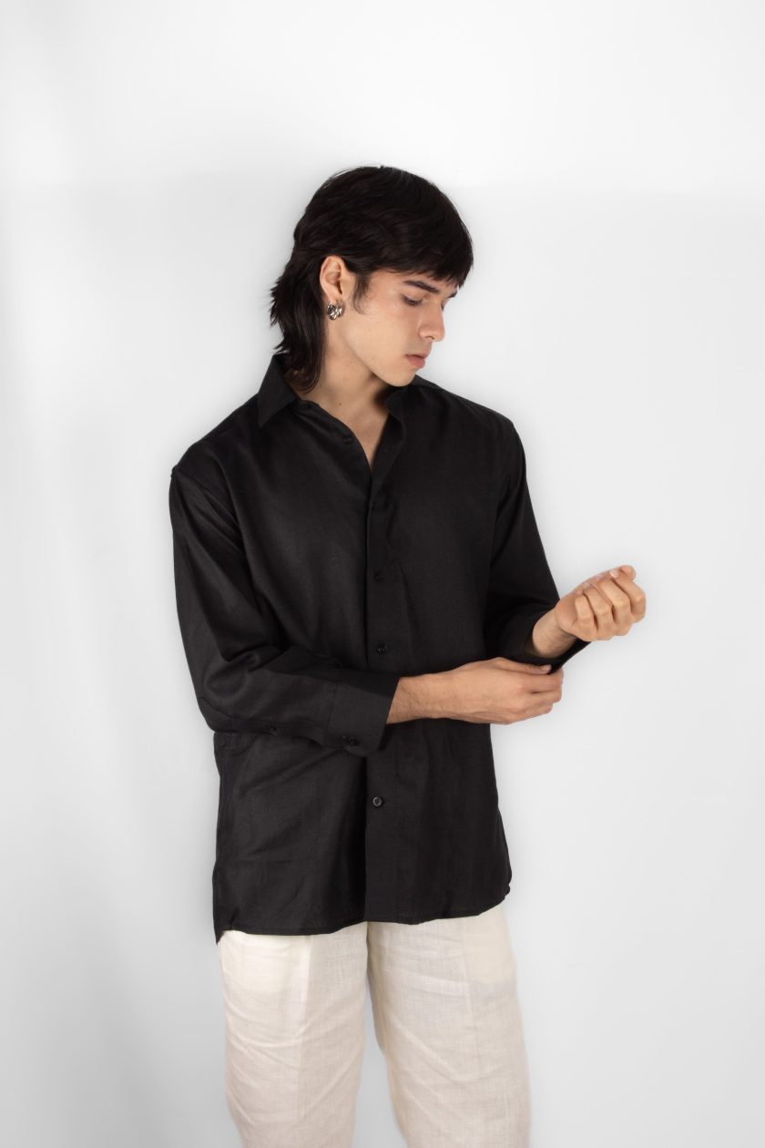 Camisa en Lino Negra Gaseosa